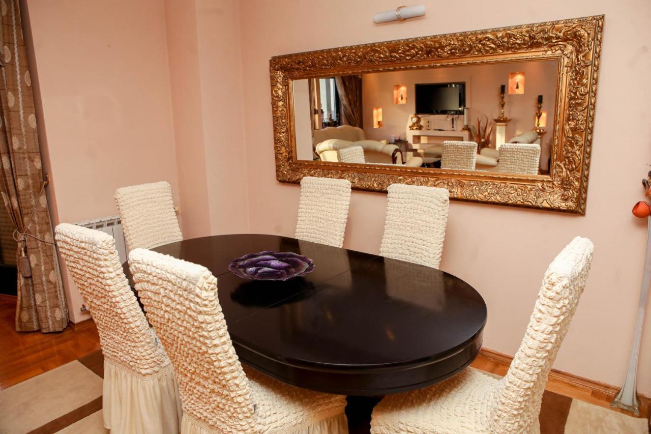 Ugodan I Luksuzan Apartman Баня Лука Екстериор снимка