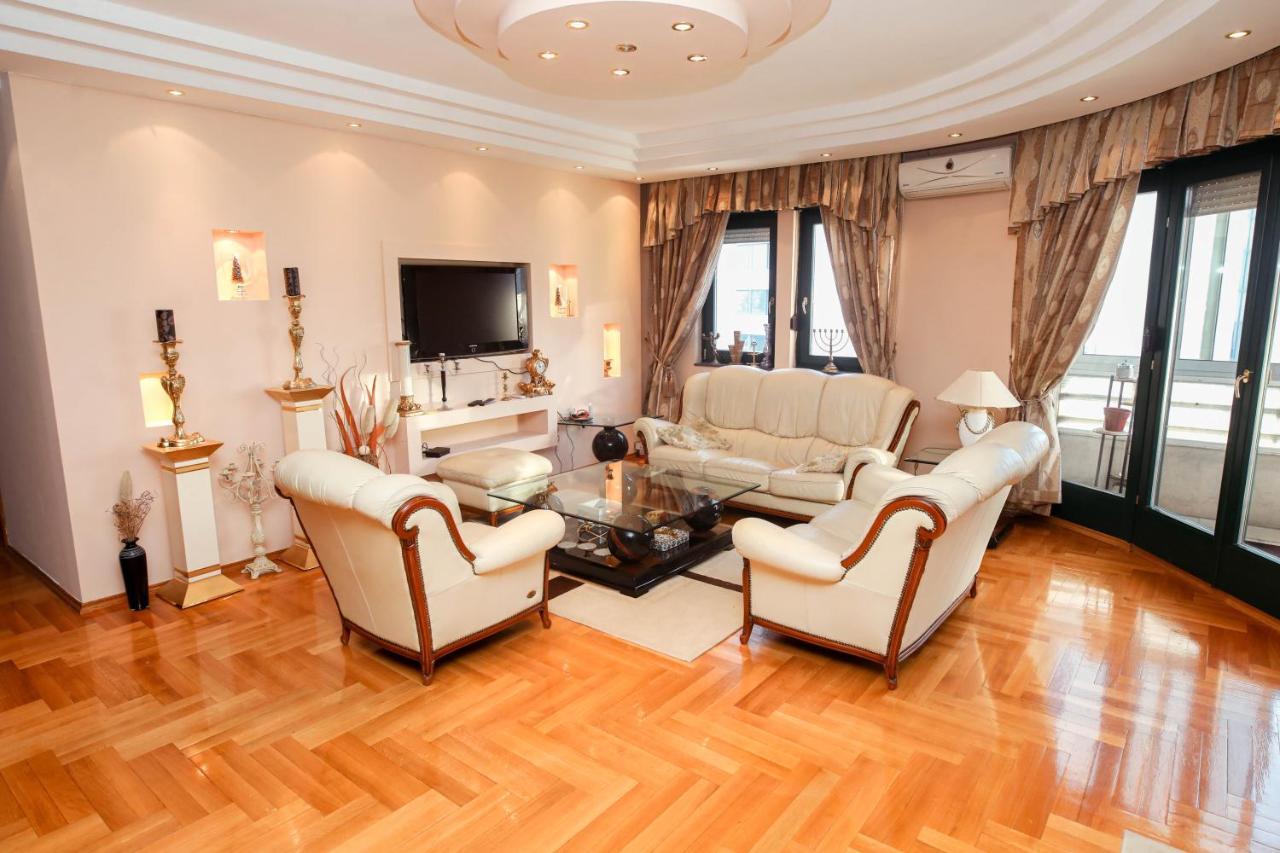 Ugodan I Luksuzan Apartman Баня Лука Екстериор снимка