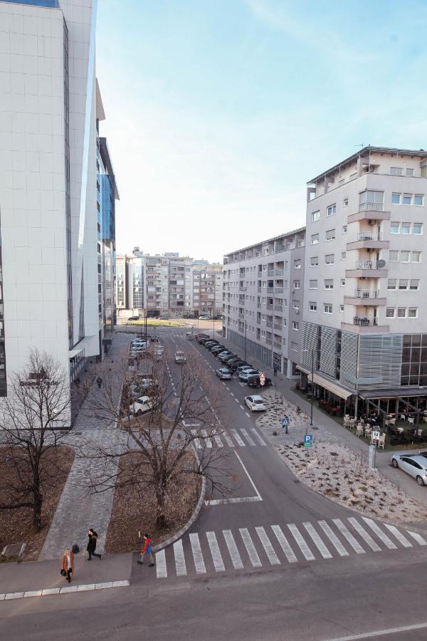Ugodan I Luksuzan Apartman Баня Лука Екстериор снимка